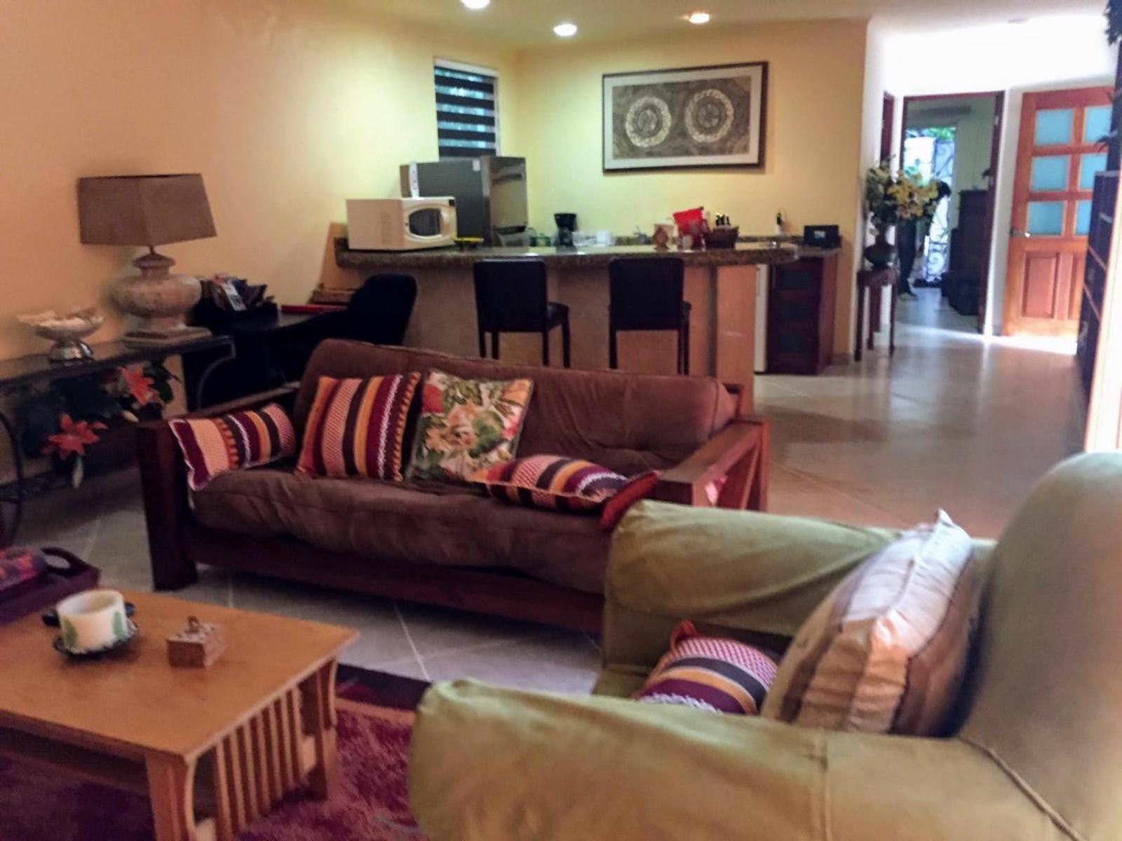 Casa Beard, Spacious Guest House With High Speed Wifi & Pool. Playa del Carmen Esterno foto